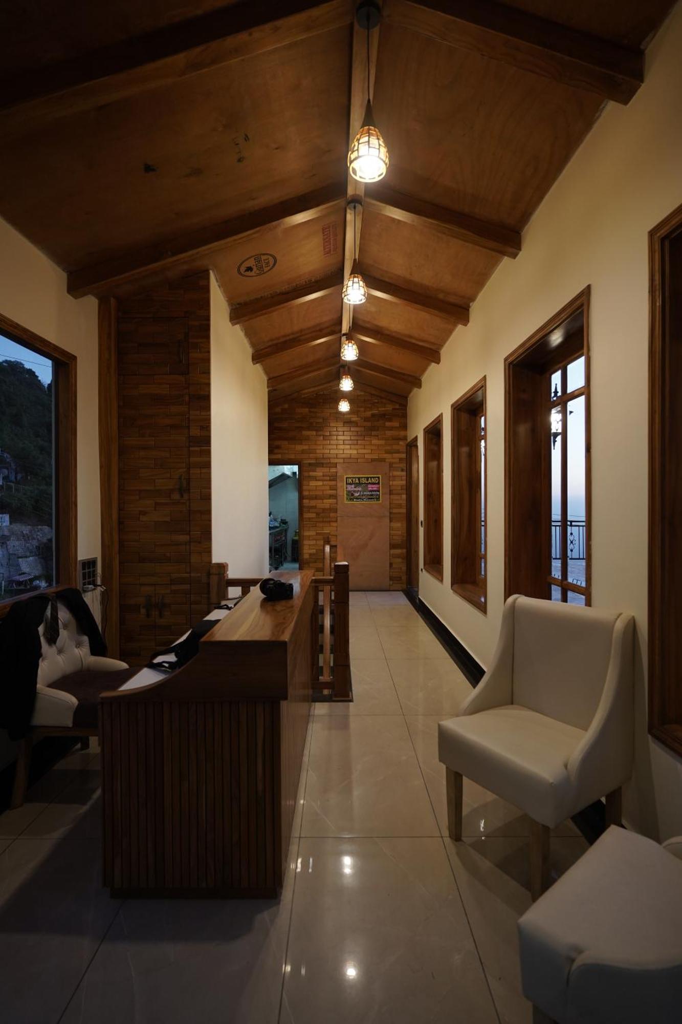 Perfectstayz Mokshada Suites Мусори Екстериор снимка